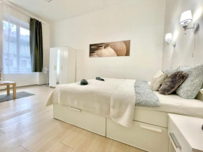White Apartment near the famous New York Café